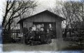 1900-1907 ca CHRISSY CROIL (m. Vlasto) PHOTOGRAPHS OF CROIL AND MITCHELL FAMILY Family group members unidentified In or near Milwaukee or the St Lawrence River near Montreal 01